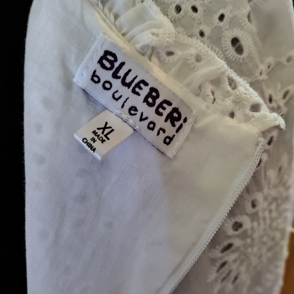 White Eyelet Sleeveless Casual/Business Casual Dress NWT. - Picture 7 of 7